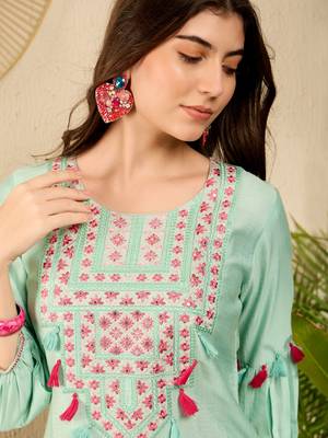 Women Sea green color viscose rayon thread work fancy kurta and bottom set 2