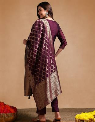 Purple color chanderi silk zari work fancy kurta, bottom and dupatta set 4