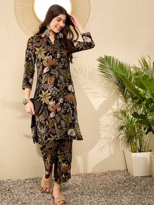 women black rayon blend floral printed tunic with palazzo coord sets 3