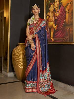 Elora pure sigma silk woven designed printed patola saree (navy blue) 1
