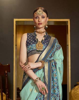 Elora pure sigma silk woven designed printed patola saree (seafoam green) 3