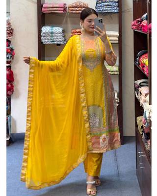 Satin silk digital print kurta pant with Nazneen dupatta sets 2