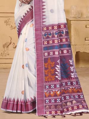 Sangam prints cream cotton woven work festival saree 3