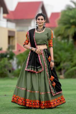 Glamourous Black & Olive-Green Colored Elegance Tradition And Navratri Garba Vibes With This Gamthi Work Chaniya Choli 3