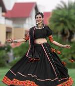  Black & Black Colored Elegance Tradition And Navratri Garba Vibes With This Gamthi Work Chaniya Choli