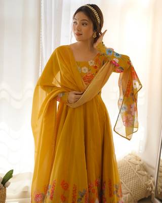 Jeswa Mustard Organza Floral Printed Anarkali Kurta Set  1