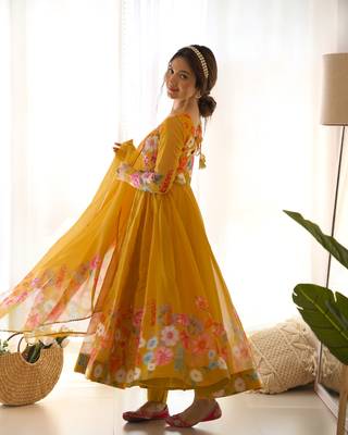 Jeswa Mustard Organza Floral Printed Anarkali Kurta Set  4