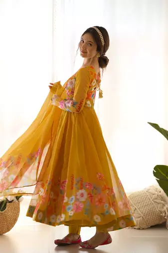 Jeswa Mustard Organza Floral Printed Anarkali Kurta Set 