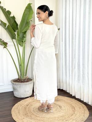 Women's Viscose Silk Embroidered Straight Kurta with Pant And Printed Dupatta Set 2