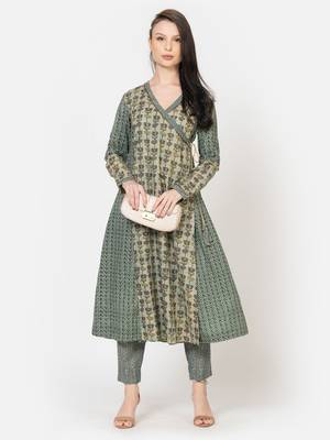 Vyomtara women's olive green angrakha kurta set     perfect festive attire 1