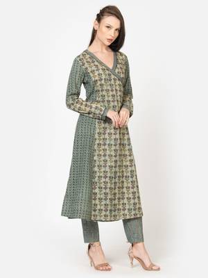 Vyomtara women's olive green angrakha kurta set     perfect festive attire 4