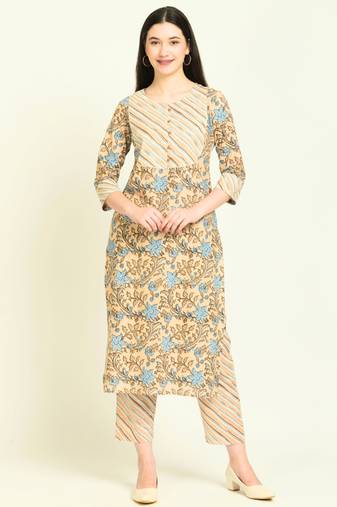 Vyomtara women's beige & ice blue straight kurta set with pants     effortless elegance