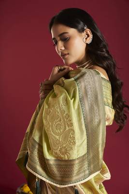 Elora pure soft banarasi weaving silk saree (cream & parrot green) 5