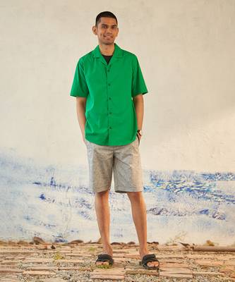 Green cotton walk-a-mile shirt 1