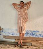 Red textured cotton coffee house shirt