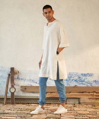 White textured cotton crushed ice kurta with jogger 2