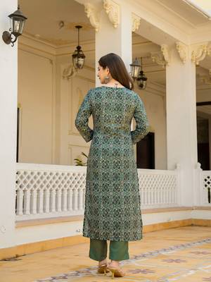 Green color cotton blend printed work fancy kurta bottom and dupatta set 4