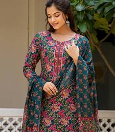 Women Green color cotton blend printed work fancy kurta bottom and dupatta set