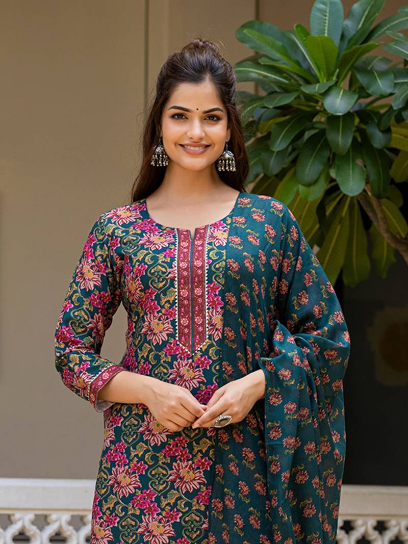 Women Green color cotton blend printed work fancy kurta bottom and dupatta set