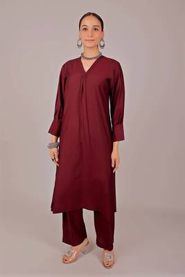 Women's maroon kurti pajama set 1