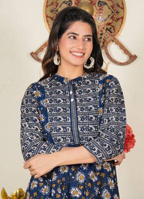 women's blue floral printed anarkali kurti (blue) 5