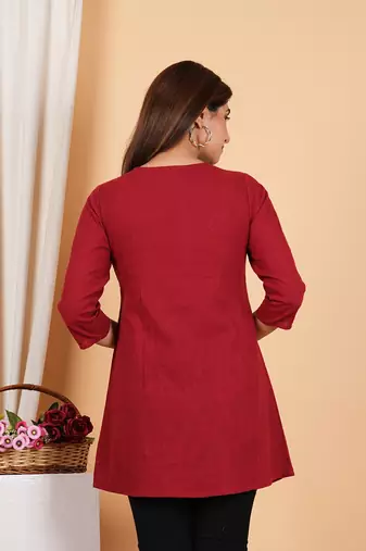  women's cotton mid thigh length embroidered 3/4th sleeve keyhole neck regular fitted short kurti