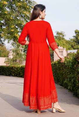 Red gold printed anarkali kurta with dupatta set 3