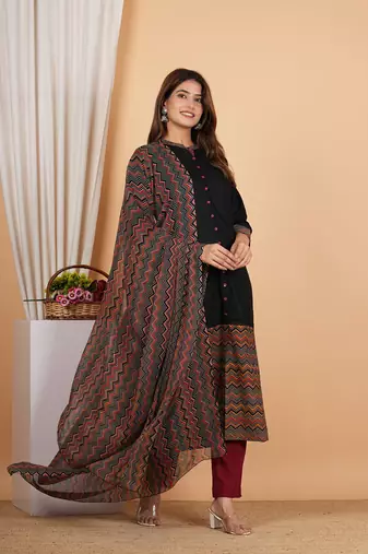  women's rayon zig-zag printed regular fitted black a-line kurta with zig-zag printed dupatta