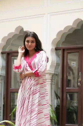  women's cotton geomentric print folded sleeve regular fit shirt collar anarkali kurta (pink)