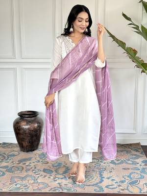 Women's Chanderi Viscose Embroidered Straight Kurta with Pant And Dupatta Set 3