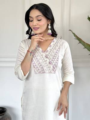 Women's Chanderi Viscose Embroidered Straight Kurta with Pant And Dupatta Set 4