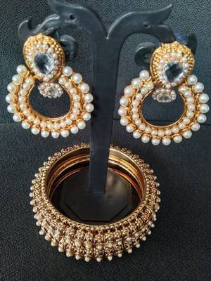 Designer Traditional Pearl Earings with Traditional Pearl Kadas 2