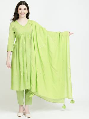 Vyom tara women   s parrot green cotton lurex kurta and pant set: chic & comfortable 3