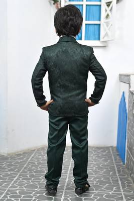 Boys full sleeves 5 piece jacquard coat suit set with bow tie - green 2