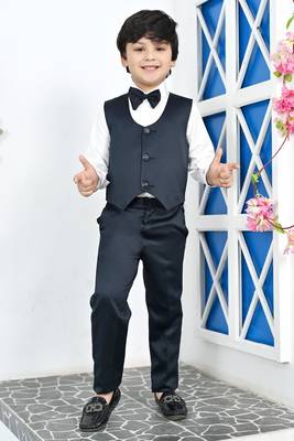 Boys full sleeves 5 piece jacquard coat suit set with bow tie - navy blue 4