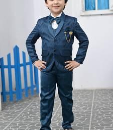 Boys full sleeves 5 piece jacquard coat suit set with bow tie - royal blue