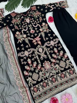 Designer handwork wedding wear pakistani 3 pc salwar kameez 5