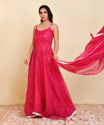 Kota doriya laheriya printed long kurti with dupatta 3