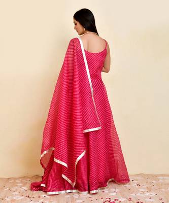 Kota doriya laheriya printed long kurti with dupatta 5