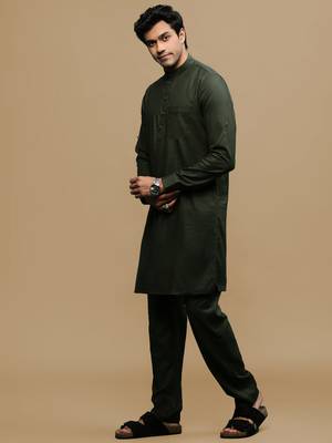 Men's stylish olive pathani kurta set by sanwara 2