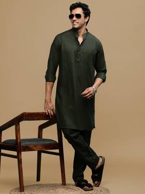 Men's stylish olive pathani kurta set by sanwara 4