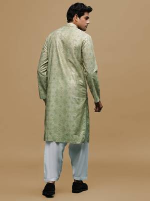 Sanwara men's classic green ethnic printed kurta & patiala salwar set for every occasion 3