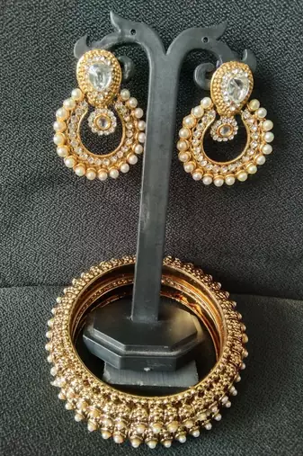 Designer Kundan Earings with Traditional Pearls Kadas 