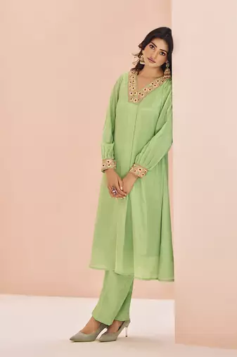 Light green embellished chinon kurta set