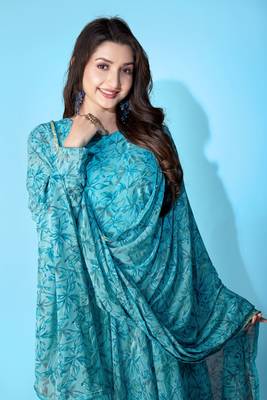Blue georgette printed graceful partyweaar gown with dupatta 3