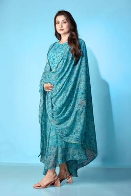 Blue georgette printed graceful partyweaar gown with dupatta 5