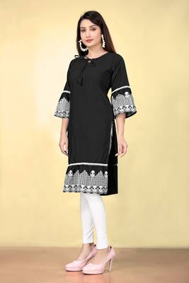 Black cotton fabric thread embroidery work kurti for formal looks 4