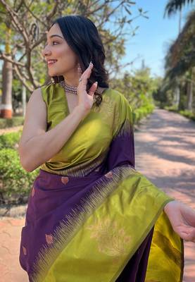 Wine soft silk blend weaving zari graceful ceremonial saree 2
