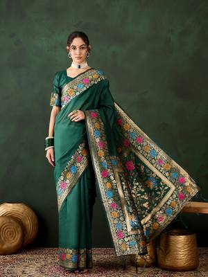 Green silk blend Woven jacquard traditional rich saree 1