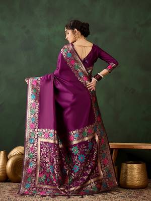 Purple silk blend woven jacquard traditional rich saree 2